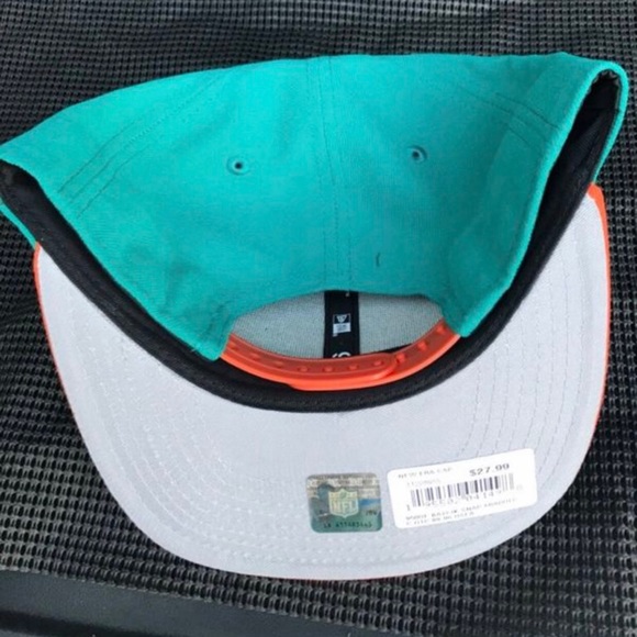 Official NFL New Era 9fifty snapbackMiami Dolphins - Picture 2 of 4